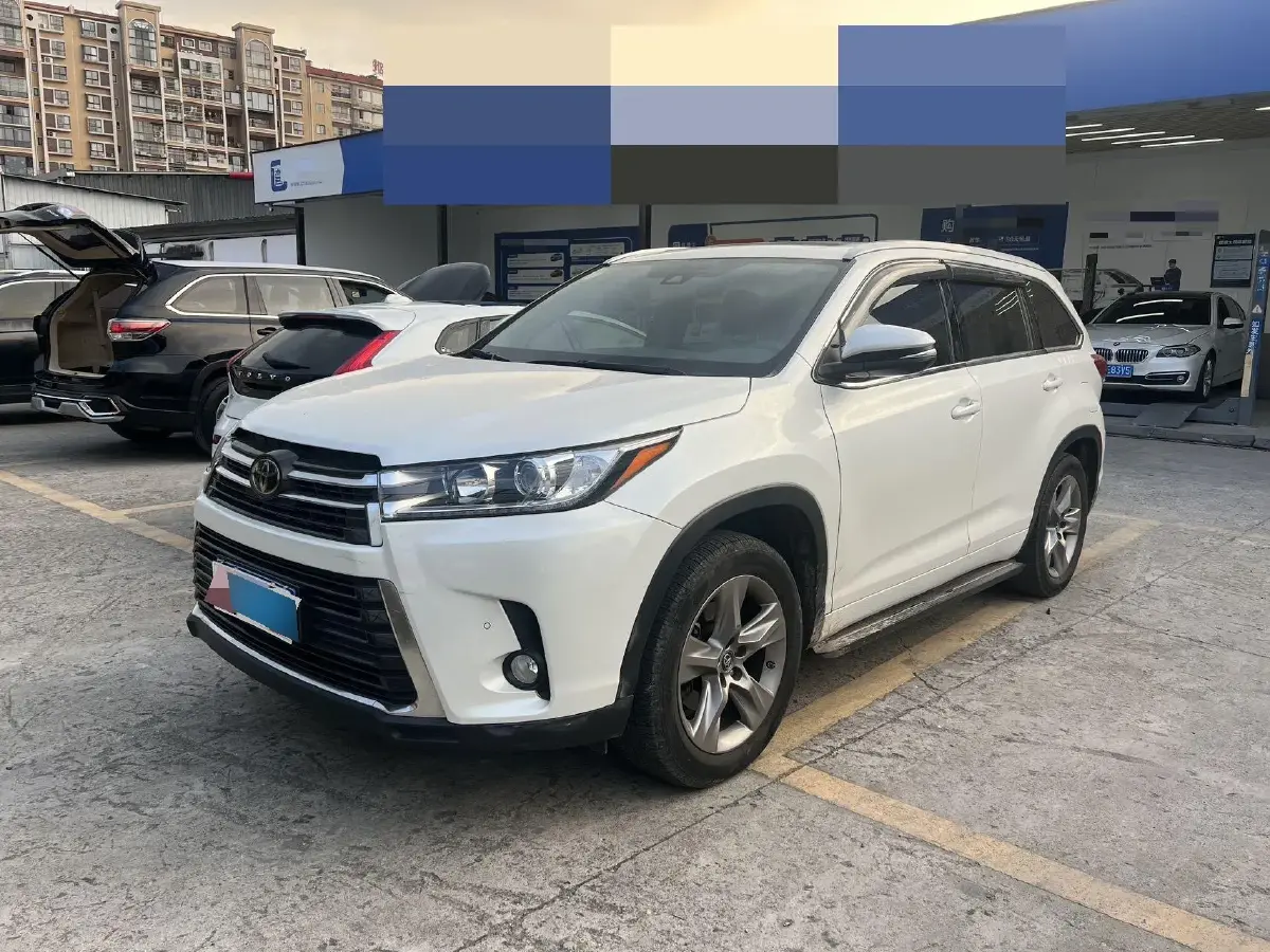 2021 Toyota Highlander 2.0T 220HP L4 6AT
