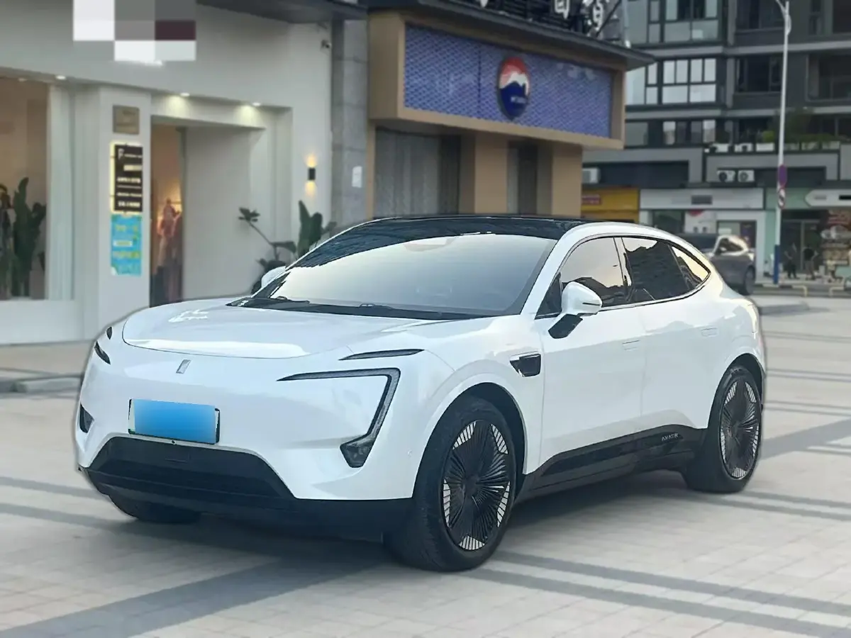 2023 Avatr 11 BEV 90KWH