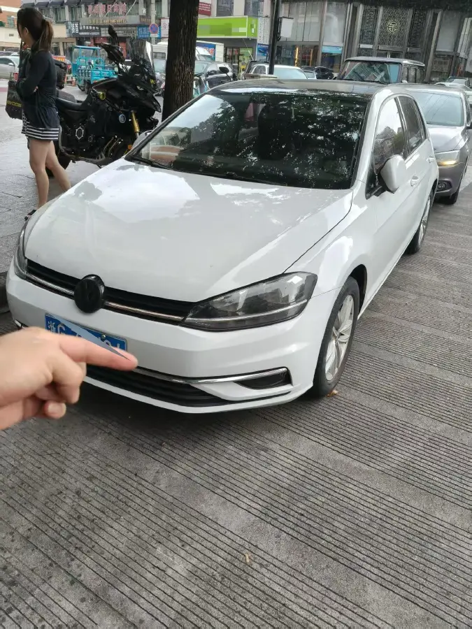 2019 Volkswagen Golf 1.2T 116HP L4 7DCT