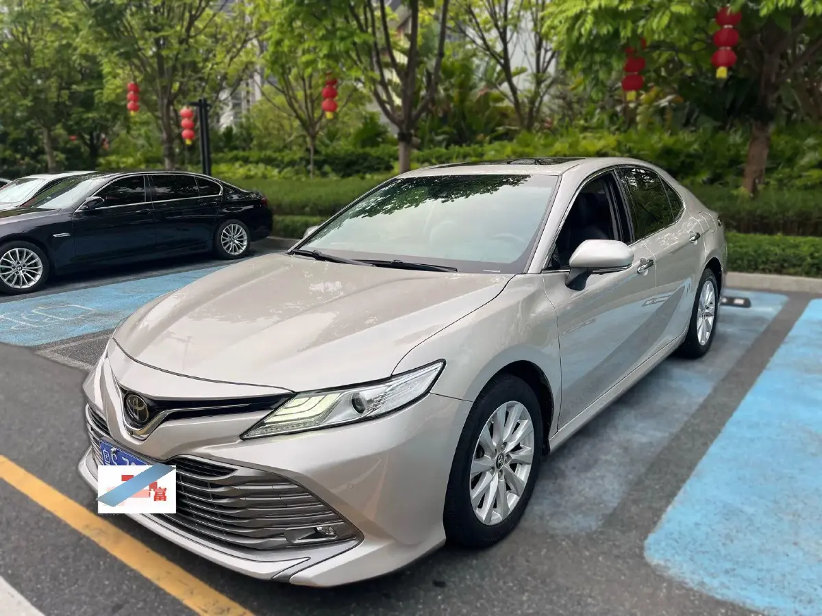 2018 Toyota Camry 2.0L 169HP L4 6AT