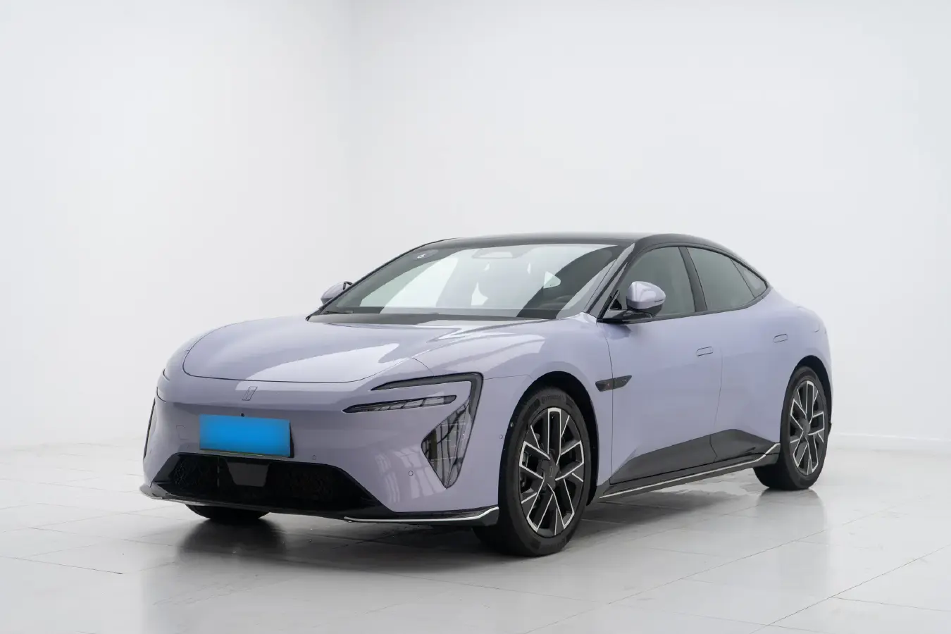 2025 Avatr 12 1.5T 156HP L4 REEV 39.05KWH