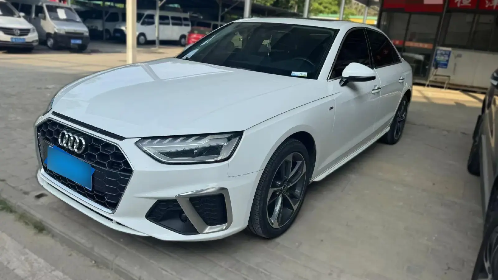 2020 Audi A4L 2.0T 150HP L4 7DCT