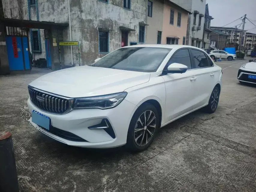 2023 Geely Emgrand 1.5L 127HP L4 CVT