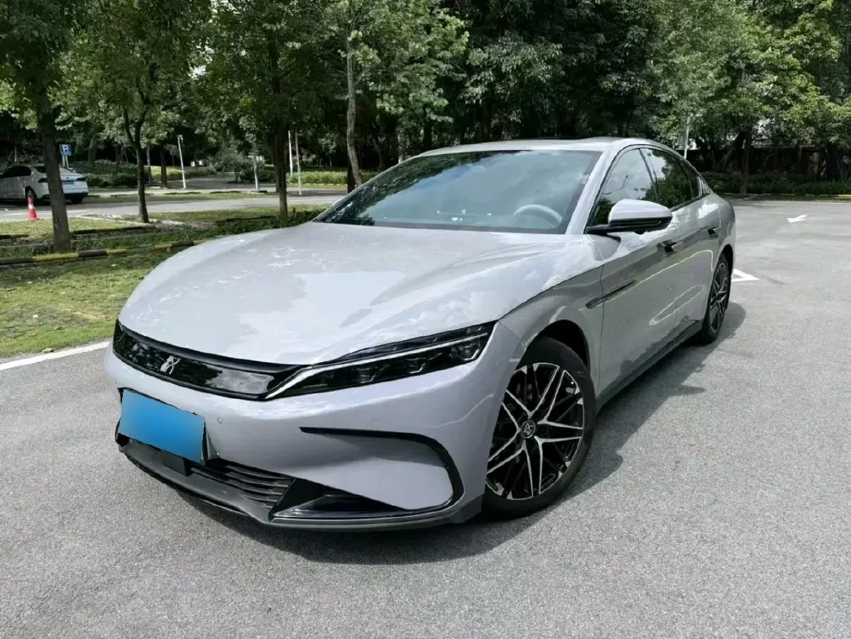 2025 BYD Han BEV 72KWH