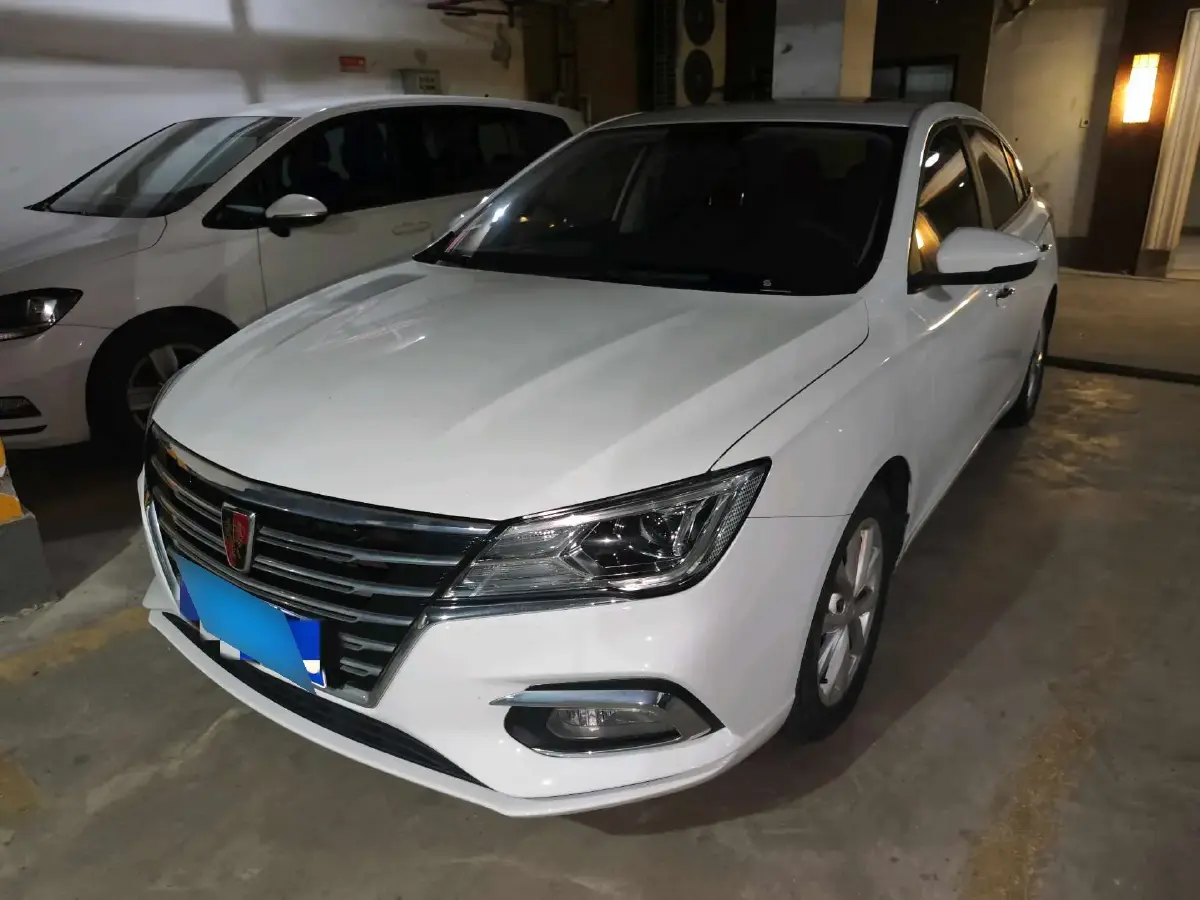 2020 Roewe i5 1.5L 120HP L4 CVT