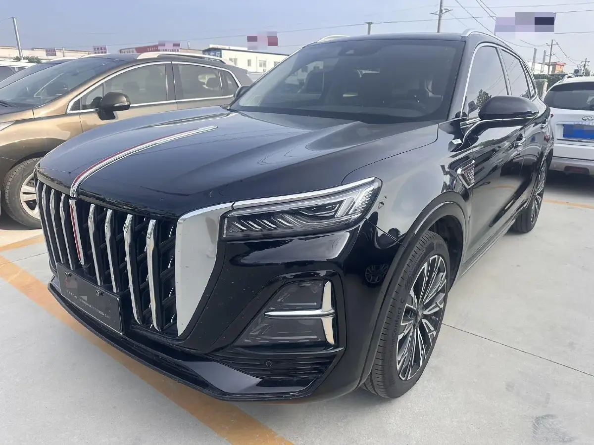 2023 HongQi HS5 2.0T 252HP L4 8AT