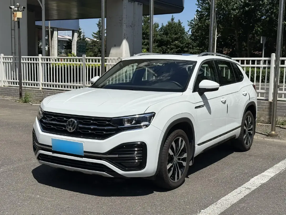 2019 Volkswagen Tayron 2.0T 220HP L4 7DCT
