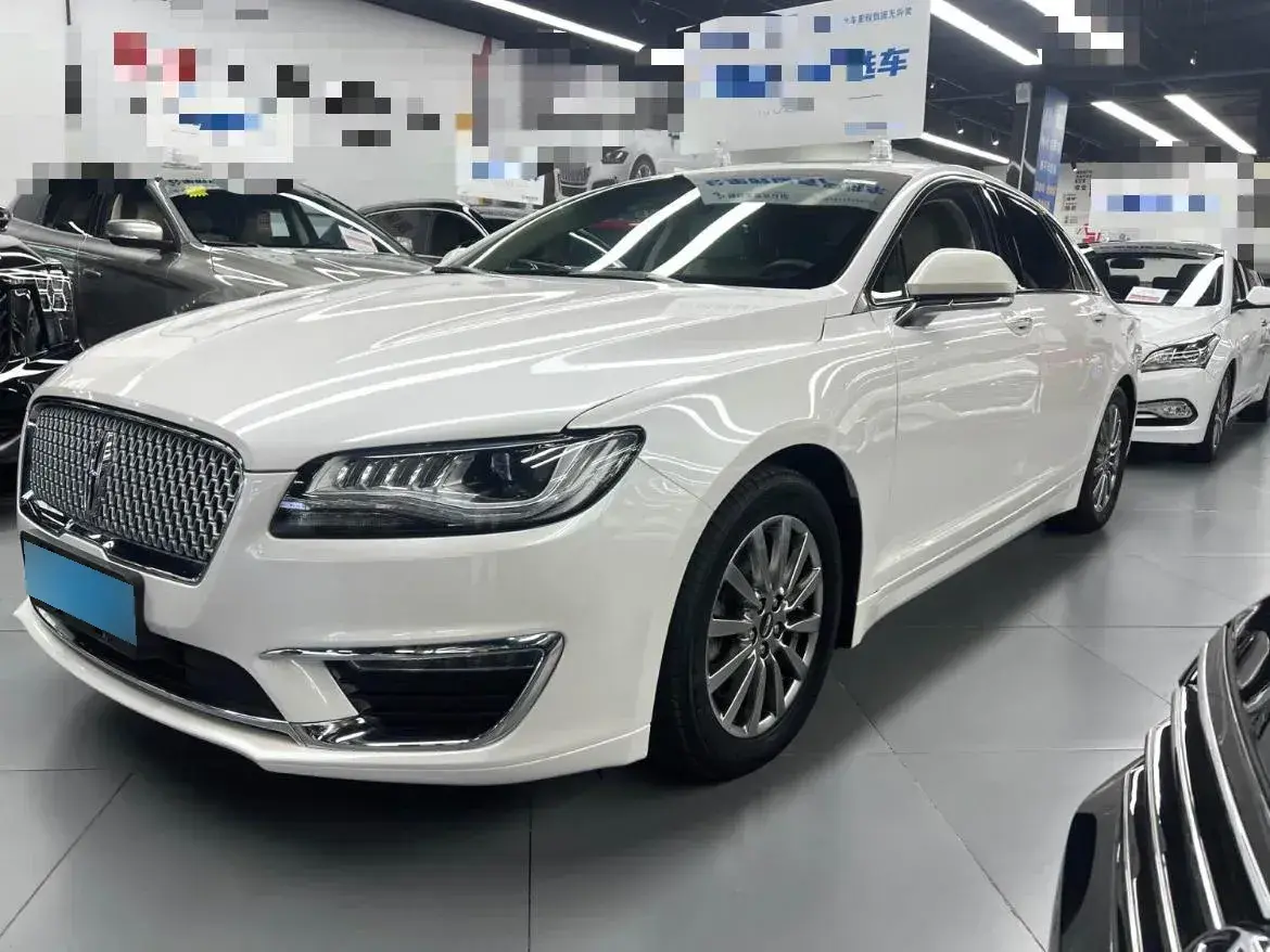 2019 Lincoln MKZ 2.0T 203HP L4 6AT