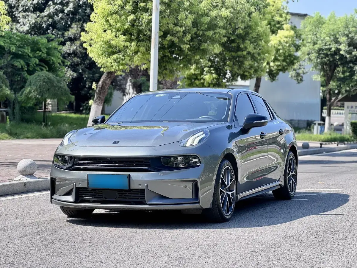 2021 LYNK&CO 03 2.0T 190HP L4 6AT