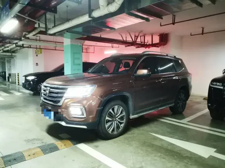 2018 Roewe RX8 2.0T 224HP L4 6AT