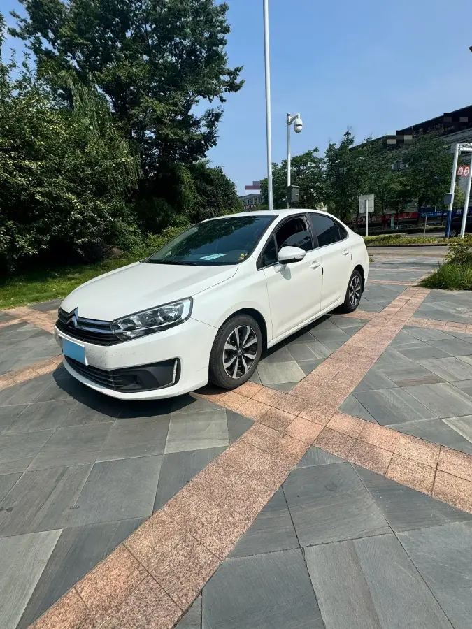 2018 Citroen C4 C-Quatre 1.2T 136HP L3 6AT