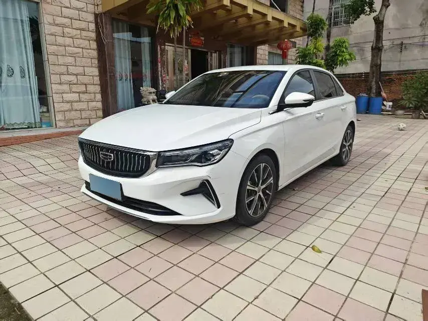 2022 Geely Emgrand L 1.4T 141HP L4 CVT