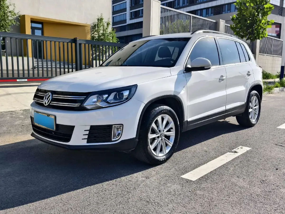 2016 Volkswagen Tiguan 1.4T 150HP L4 6DCT