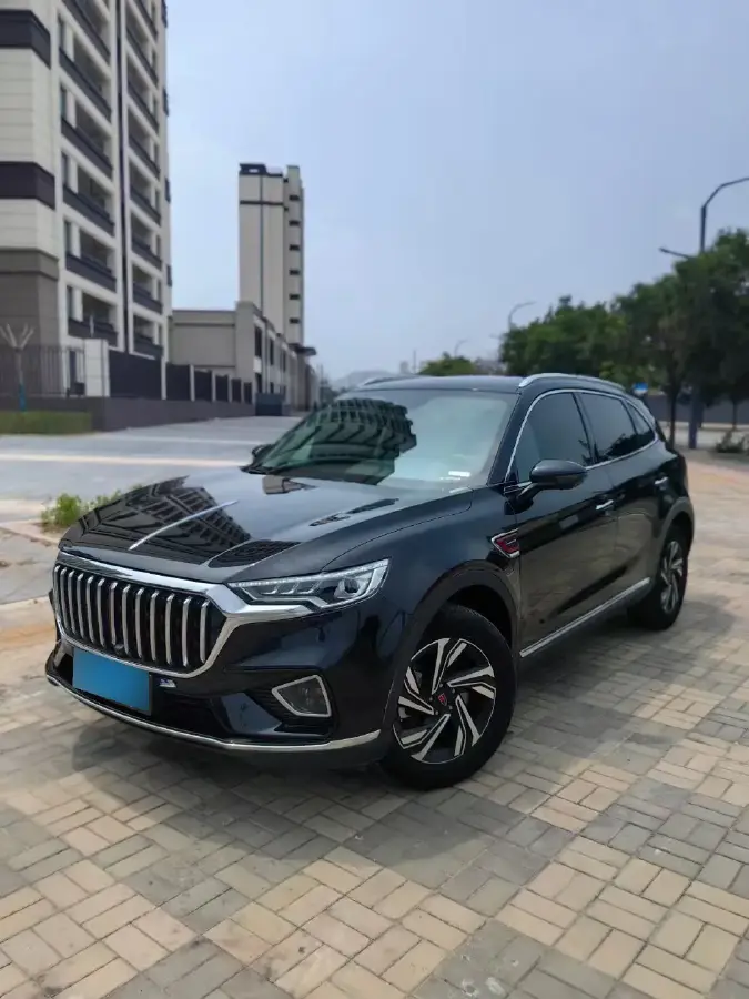 2022 HongQi HS5 2.0T 224HP L4 6AT