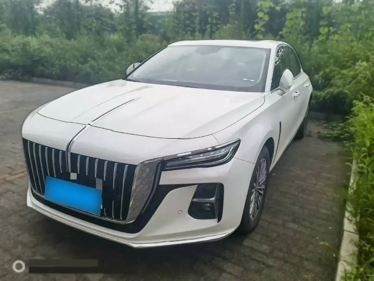 2024 HongQi H5 1.5T 169HP L4 7DCT