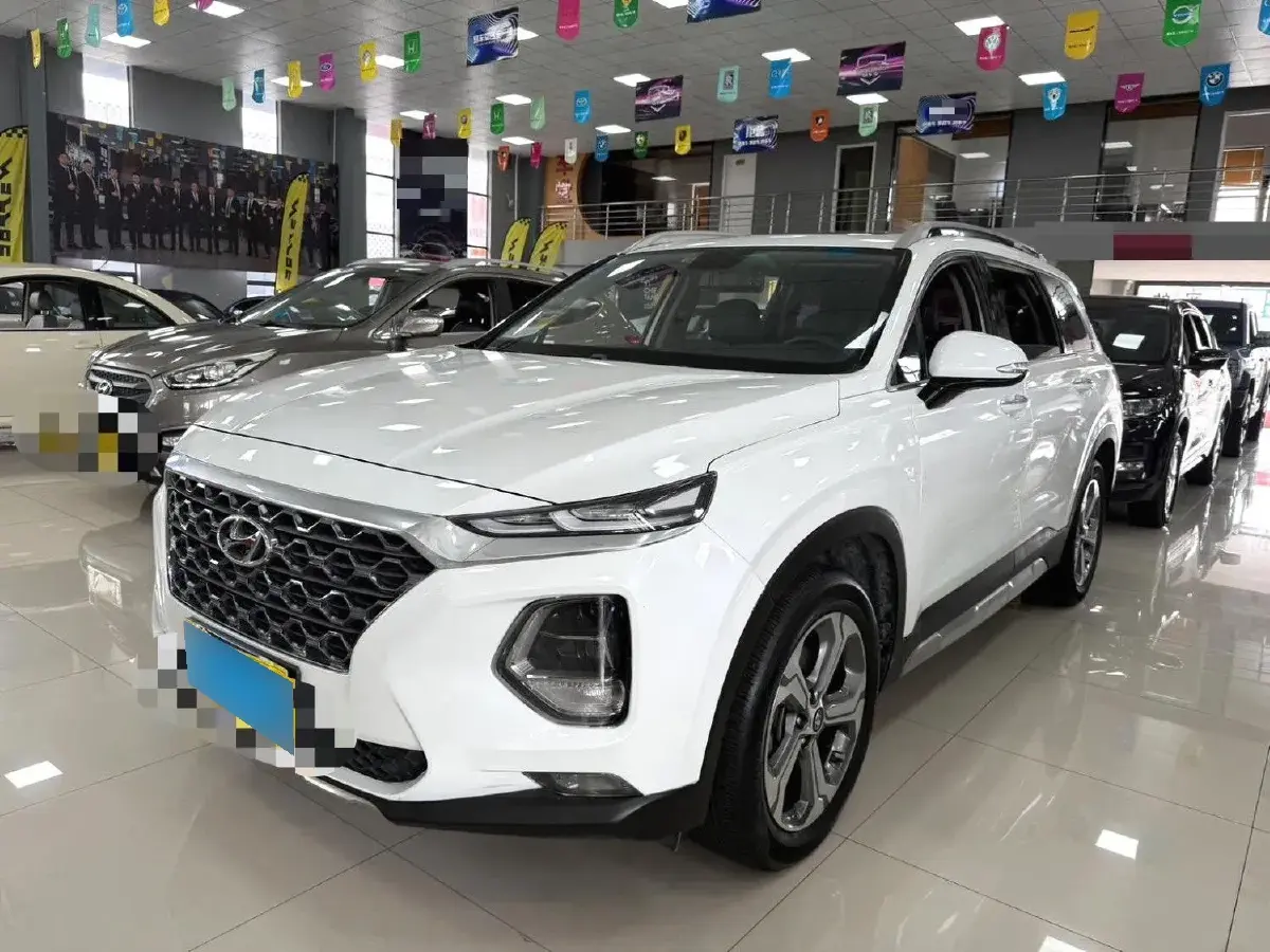2019 Hyundai Santafe 2.0T 240HP L4 8AT