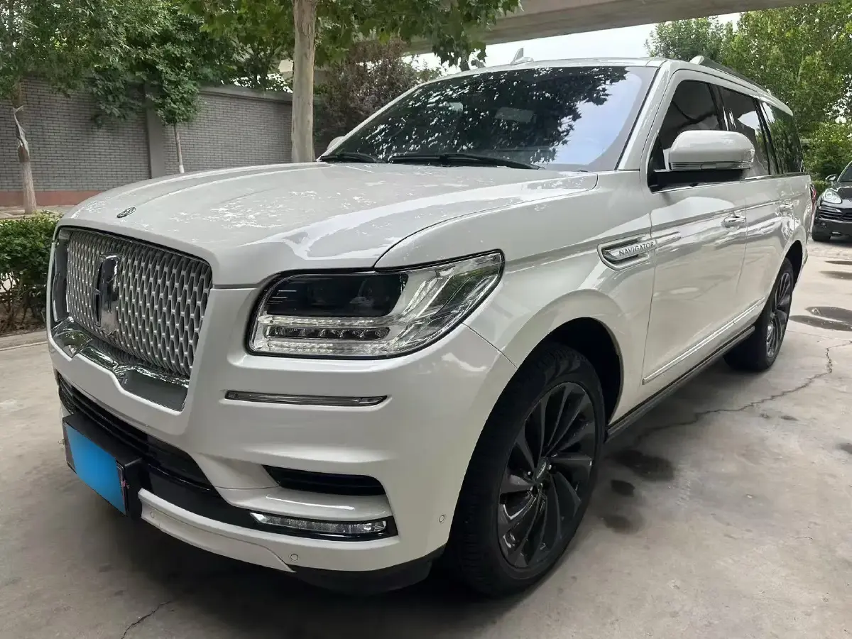 2020 Lincoln Navigator 3.5T 388HP V6 10AT