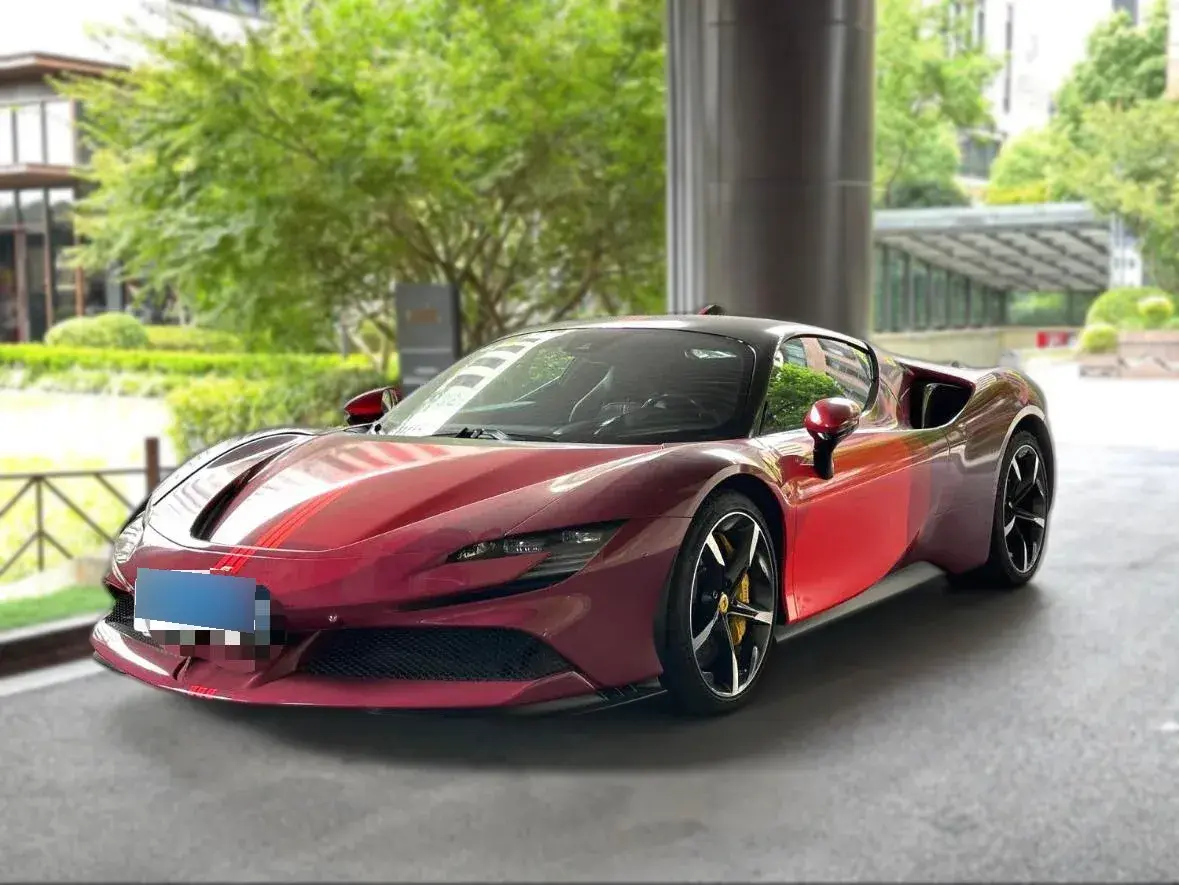 2020 Ferrari SF90 3.9T 781HP V8 8DCT PHEV 7.9KWH