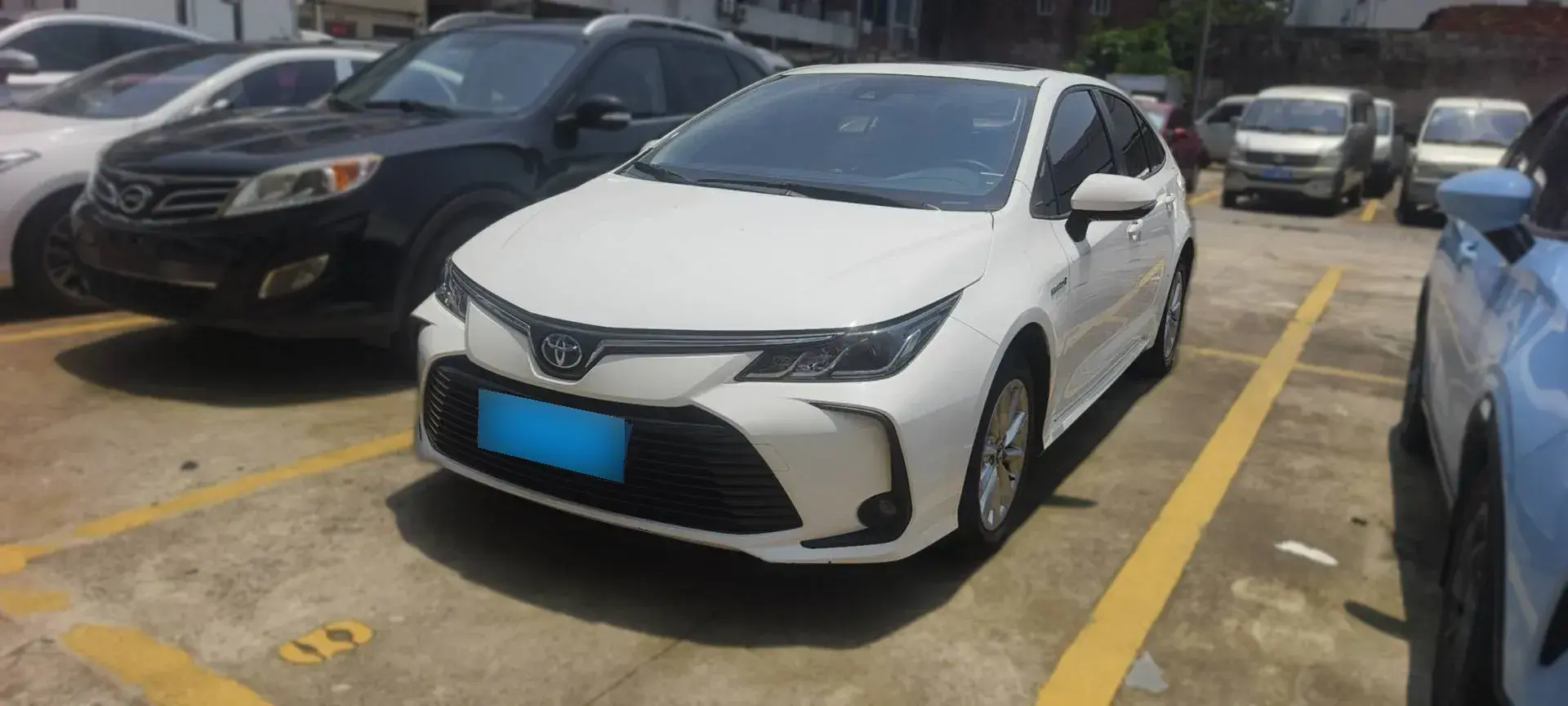 2021 Toyota Corolla 1.8L 98HP L4 E-CVT Hybrid