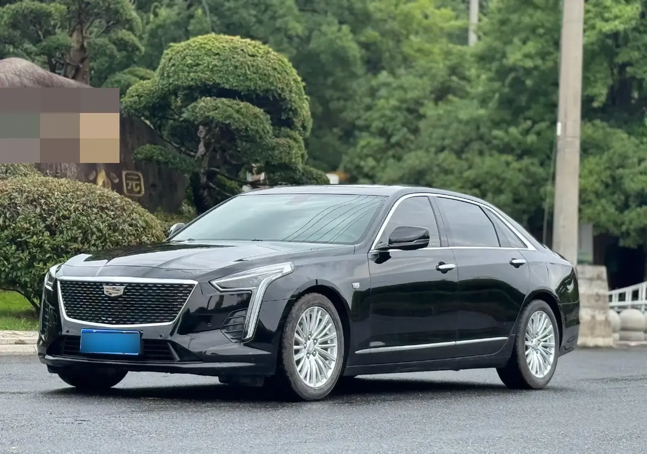 2020 Cadillac CT6 2.0T 241HP L4 10AT