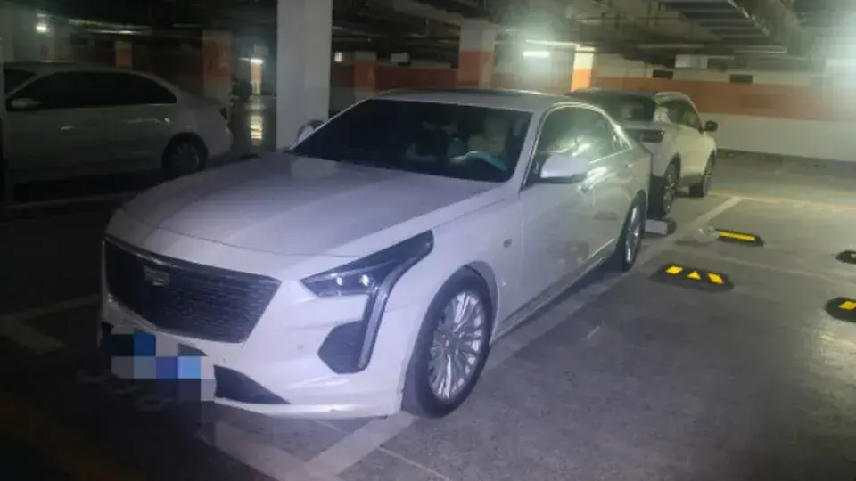 2021 Cadillac CT6 2.0T 237HP L4 10AT