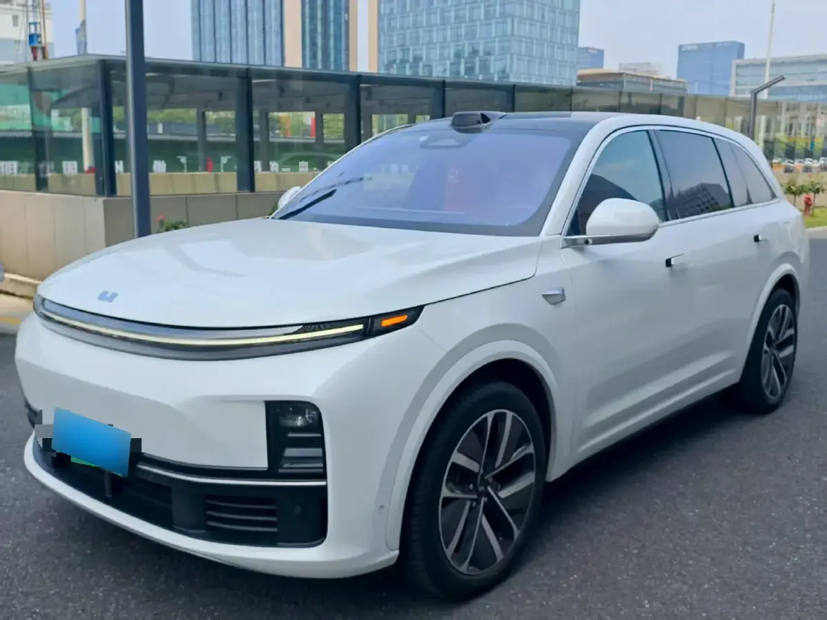 2023 Li L7 Range Extended 154HP REEV 40.9KWH