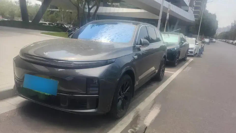 2023 Li L7 Range Extended 154HP REEV 40.9KWH