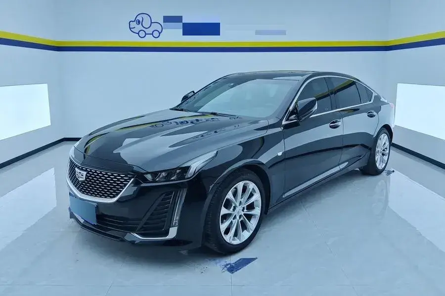 2022 Cadillac CT5 2.0T 237HP L4 10AT