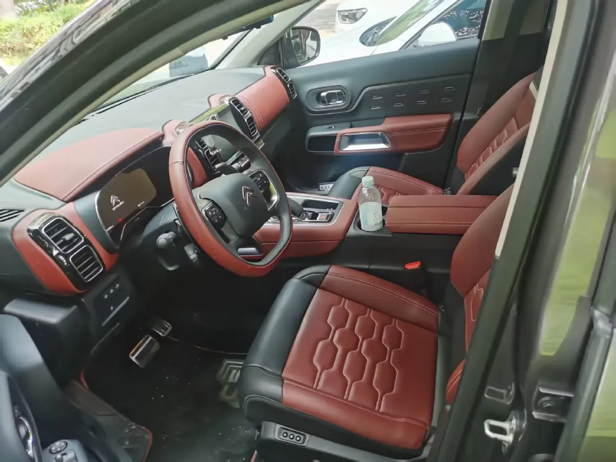 2020 Citroen C5 AircrossS 1.6T 200HP L4 8AT PHEV 12.96KWH,autocango,china used car exporter,china ev exporter,chinese used car exporter,chinese used ev exporter