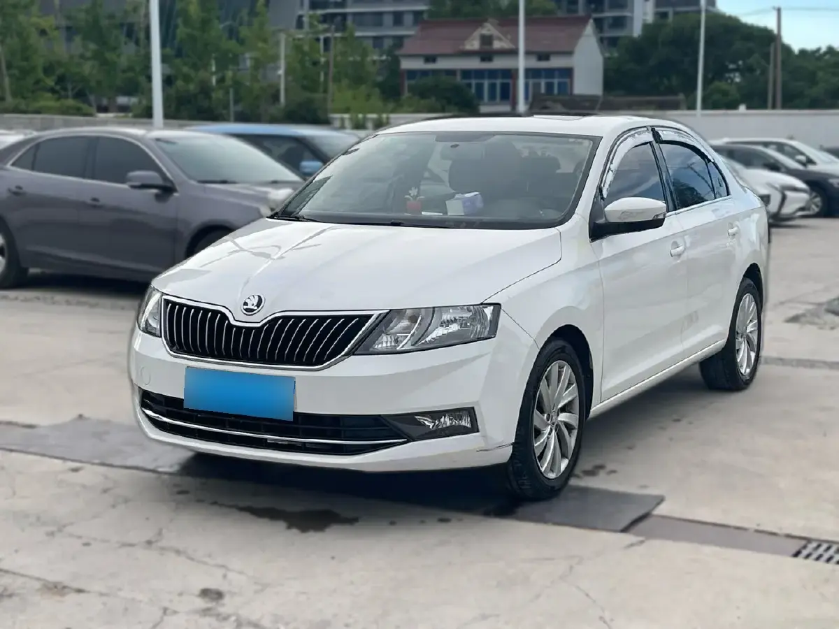 2019 Skoda Rapid 1.5L 110HP L4 6AT
