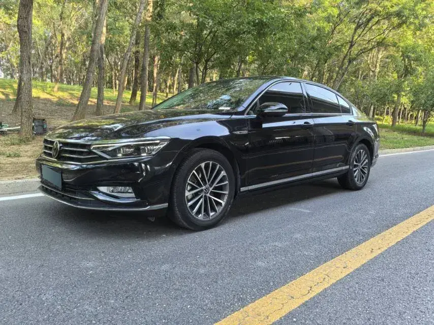 2020 Volkswagen Magotan 2.0T 220HP L4 7DCT