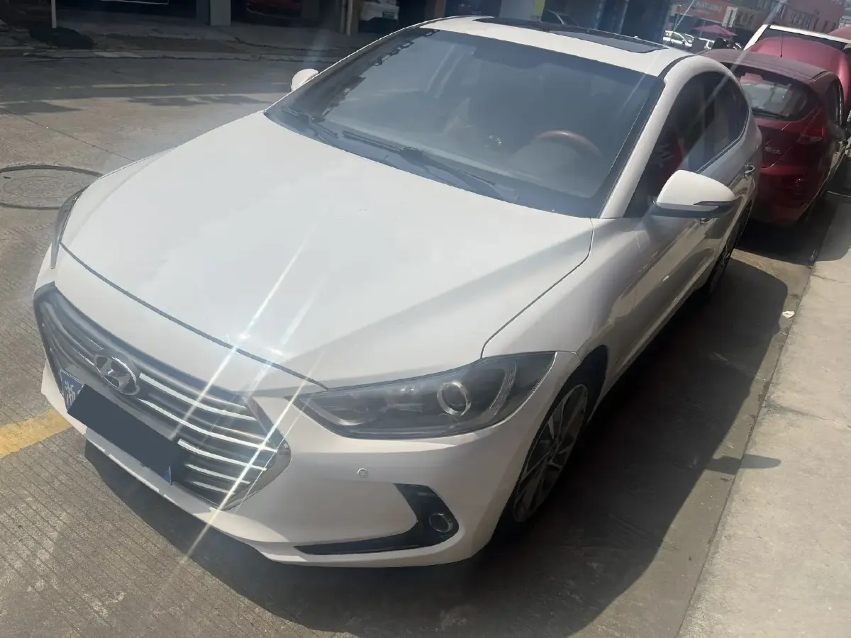 2016 Hyundai Elantra 1.6L 130HP L4 6AT