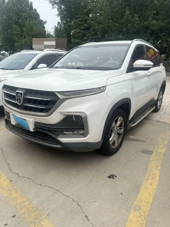 2018 BaoJun 530 1.5T 150HP L4 6MT