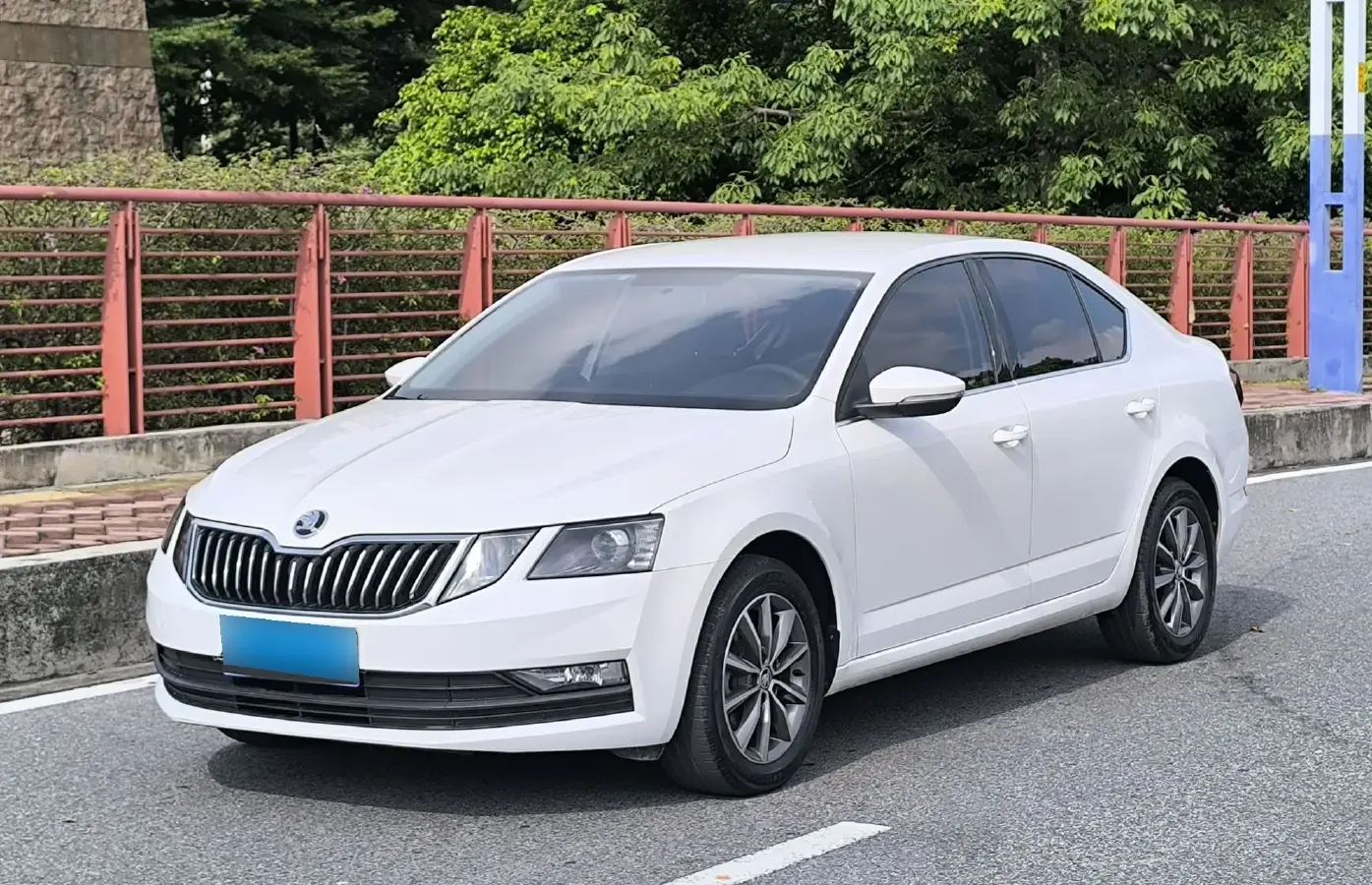 2022 Skoda Octavia 1.5L 113HP L4 6AT