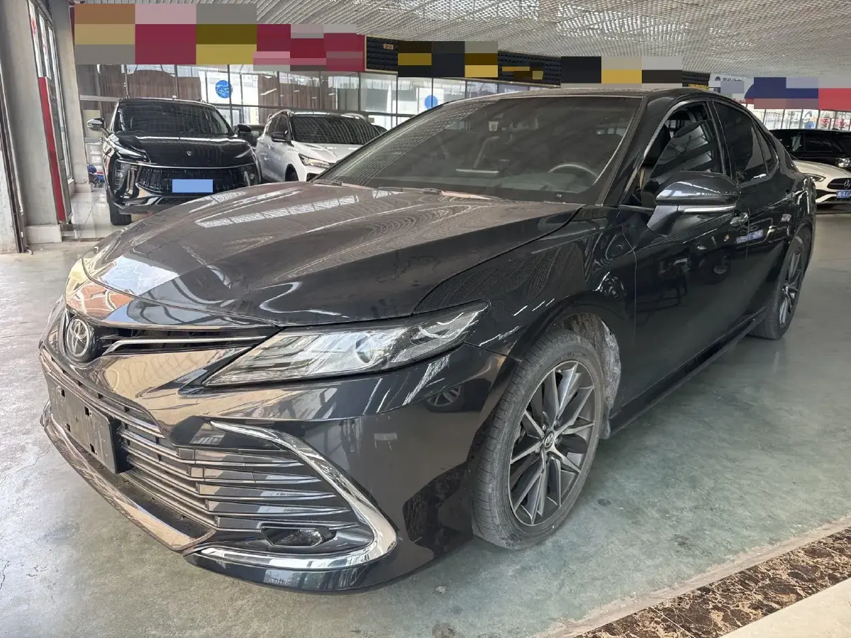 2021 Toyota Camry 2.5L 209HP L4 8AT