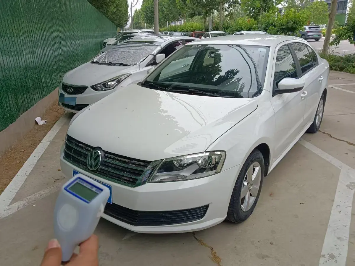 2013 Volkswagen Lavida 1.6L 110HP L4 5MT