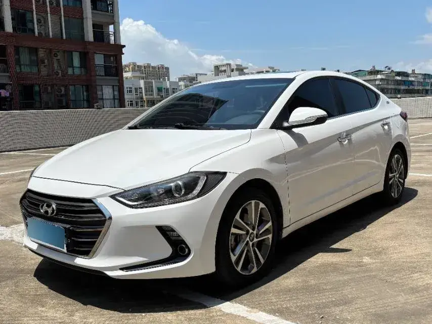 2016 Hyundai Elantra 1.6L 130HP L4 6AT