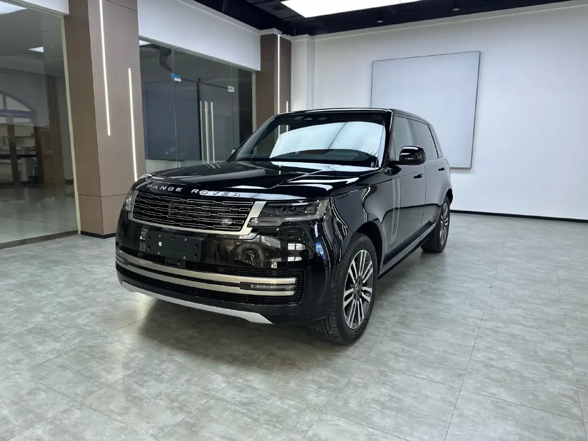 2023 Land Rover Range Rover 3.0T 400HP L6 8AT