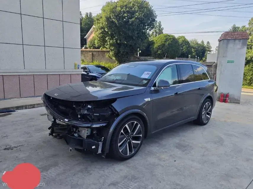 2023 Li L8 Range Extended 154HP REEV 40.9KWH