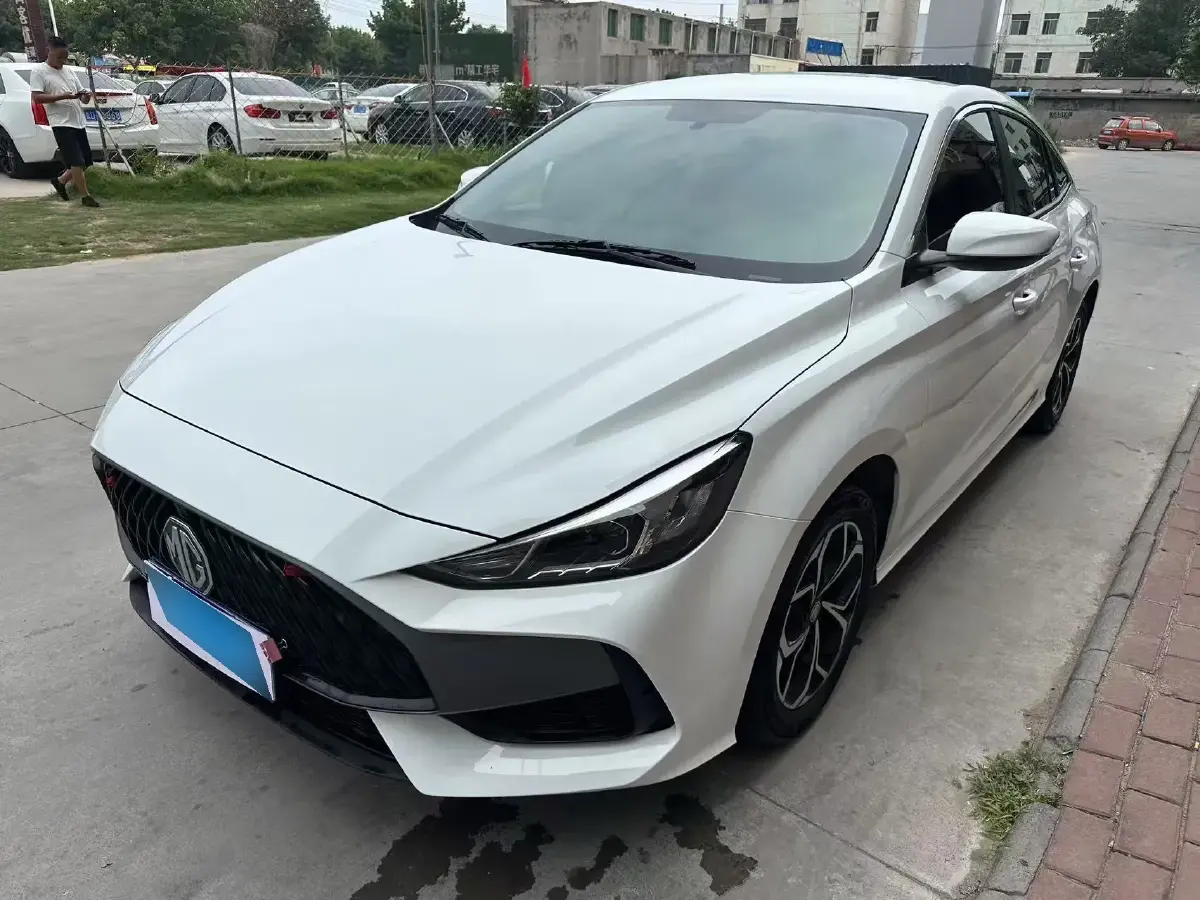 2023 MG 5 1.5L 129HP L4 5MT