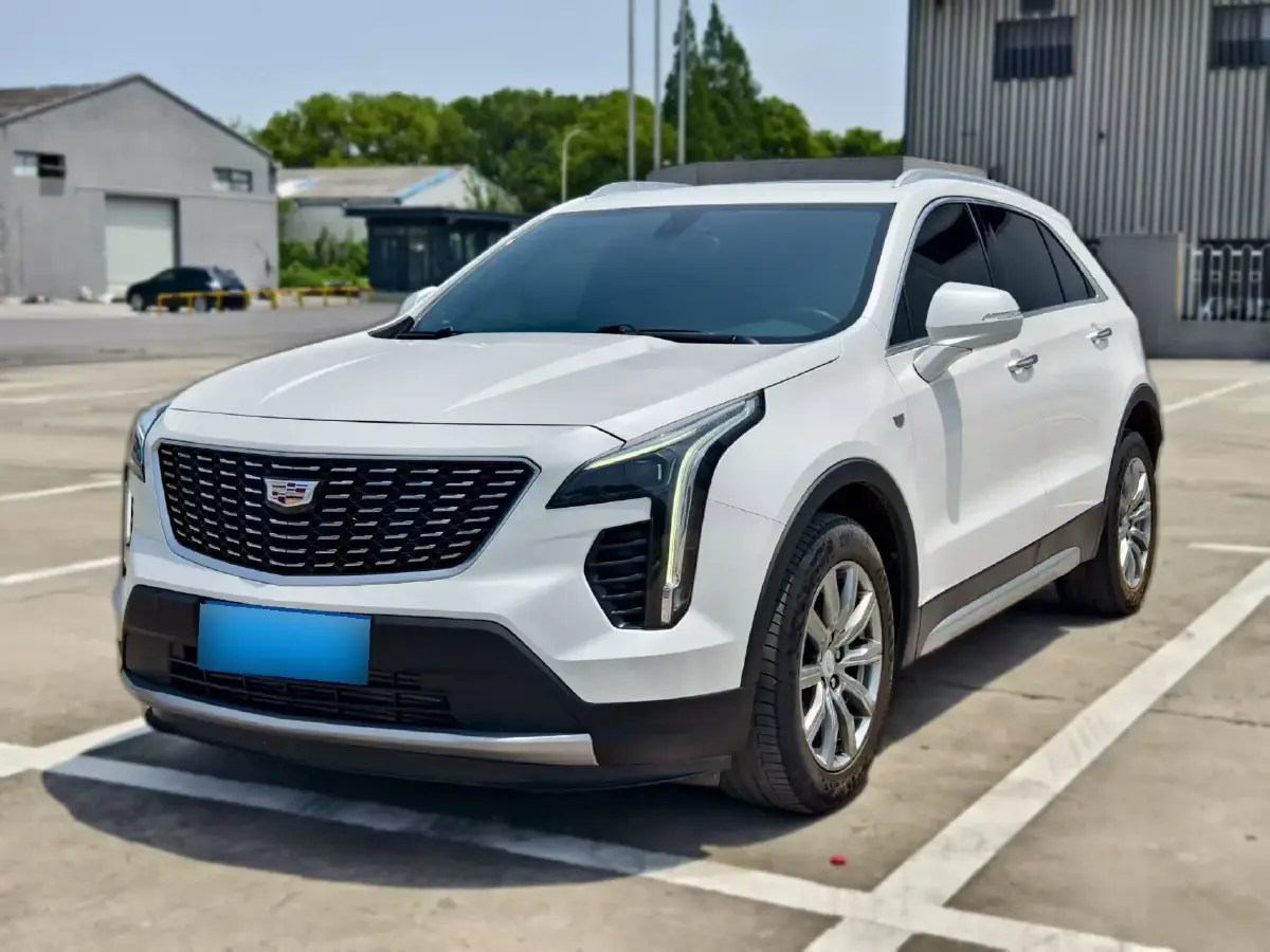 2020 Cadillac XT4 2.0T 237HP L4 9AT