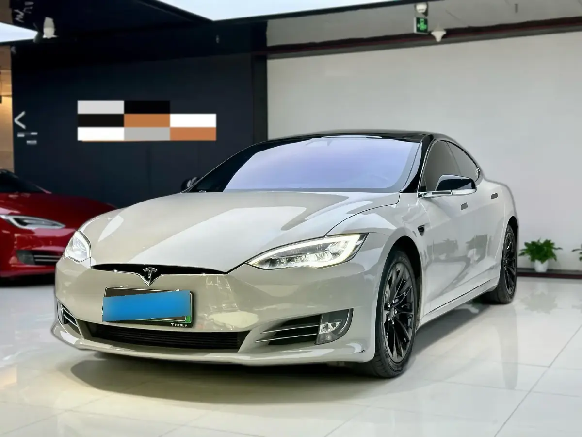 2017 Tesla Model S BEV 75KWH