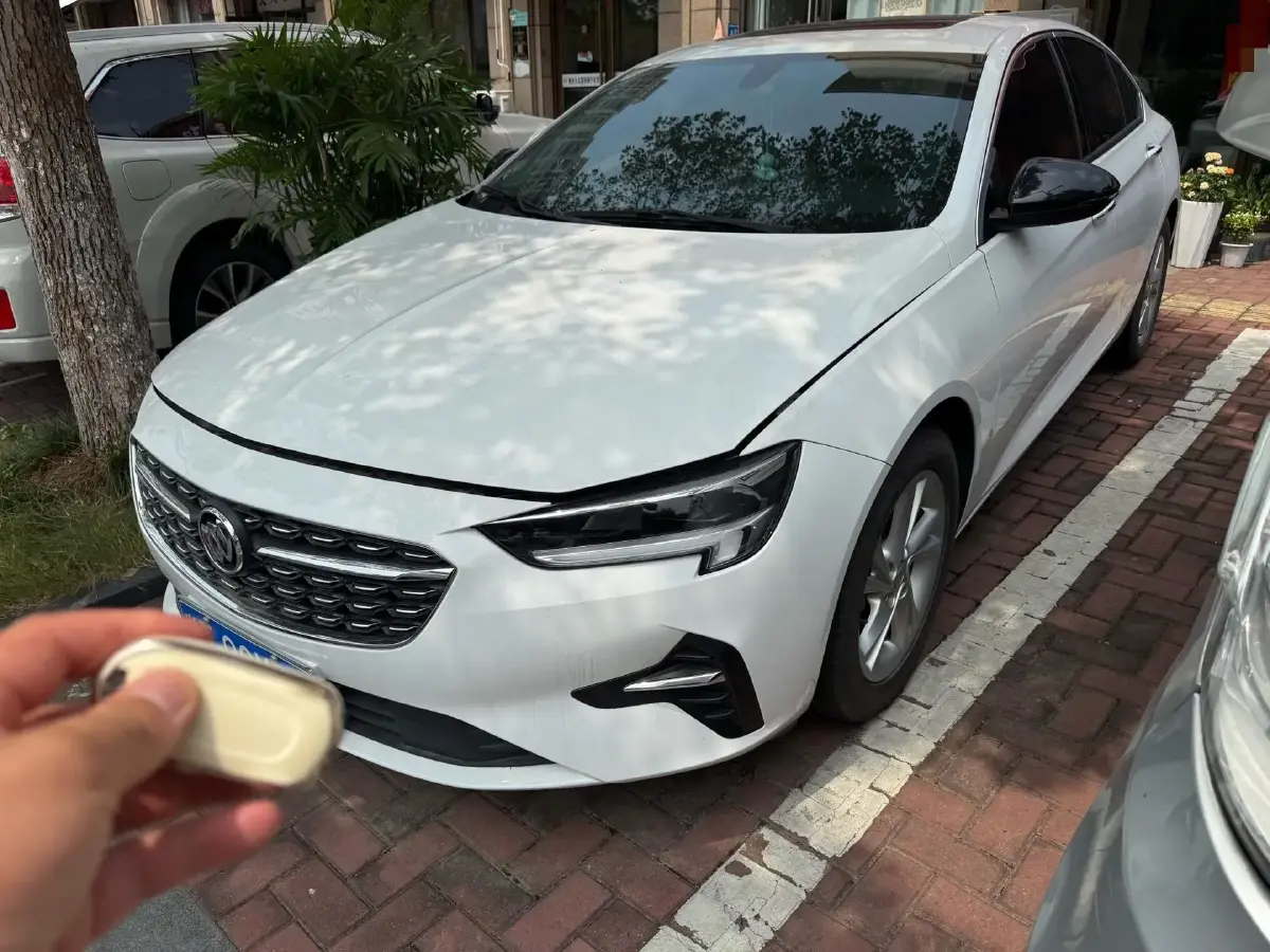 2021 Buick Regal 1.5T 169HP L4 9AT