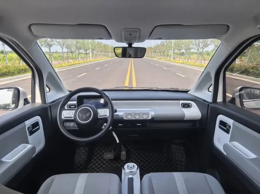 2023 WuLing Air ev BEV 28.4KWH,autocango,china used car exporter,china ev exporter,chinese used car exporter,chinese used ev exporter