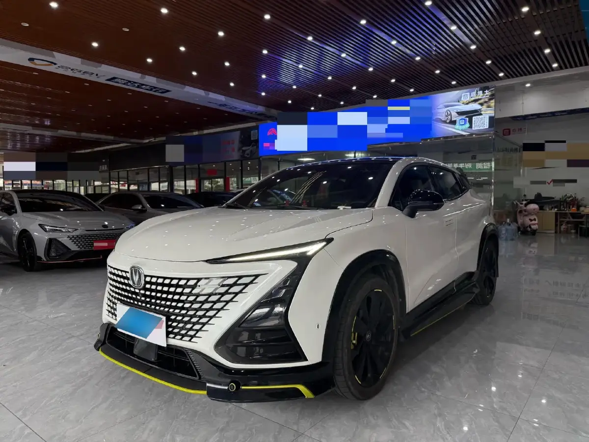 2022 ChangAn UNI-T 1.5T 188HP L4 7DCT