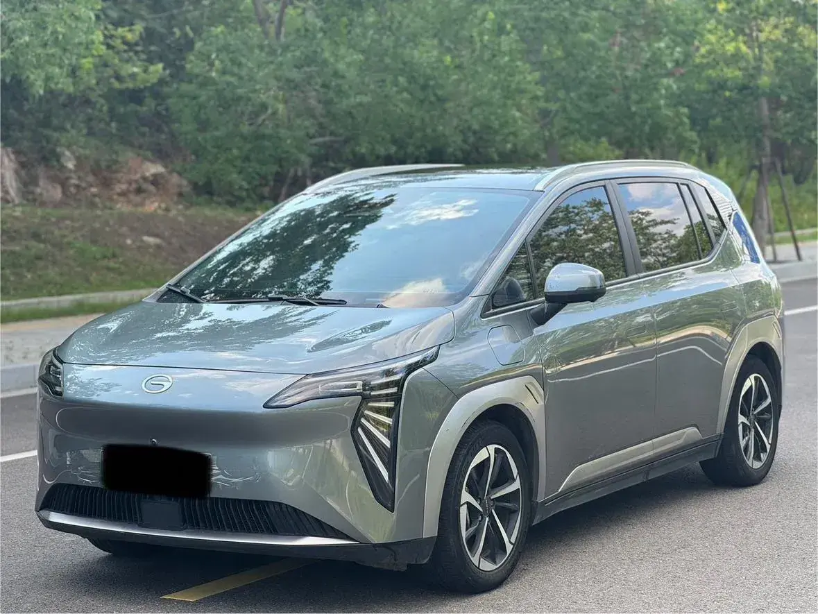 2023 Aion Y BEV 61.7KWH
