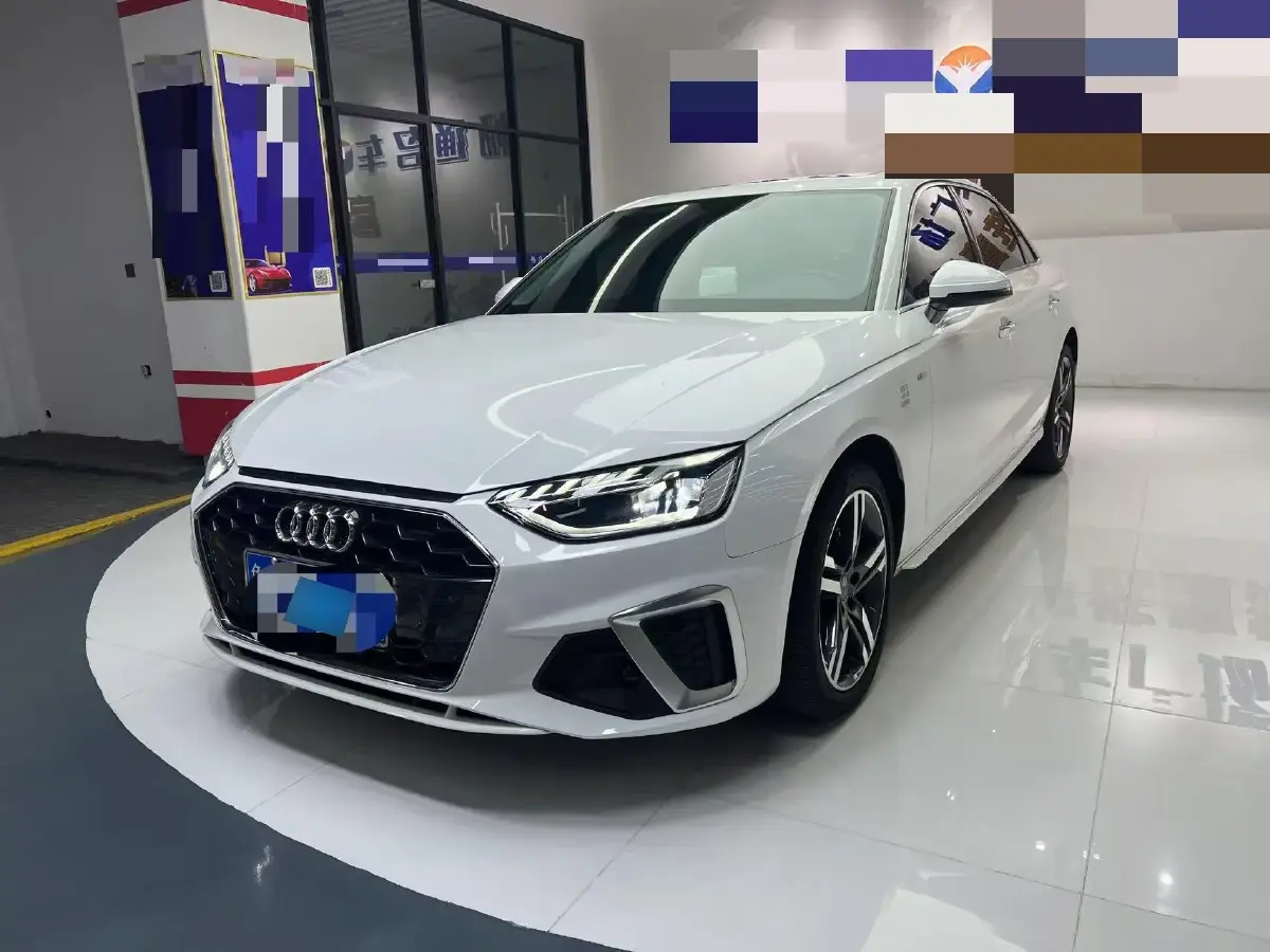 2020 Audi A4L 2.0T 150HP L4 7DCT