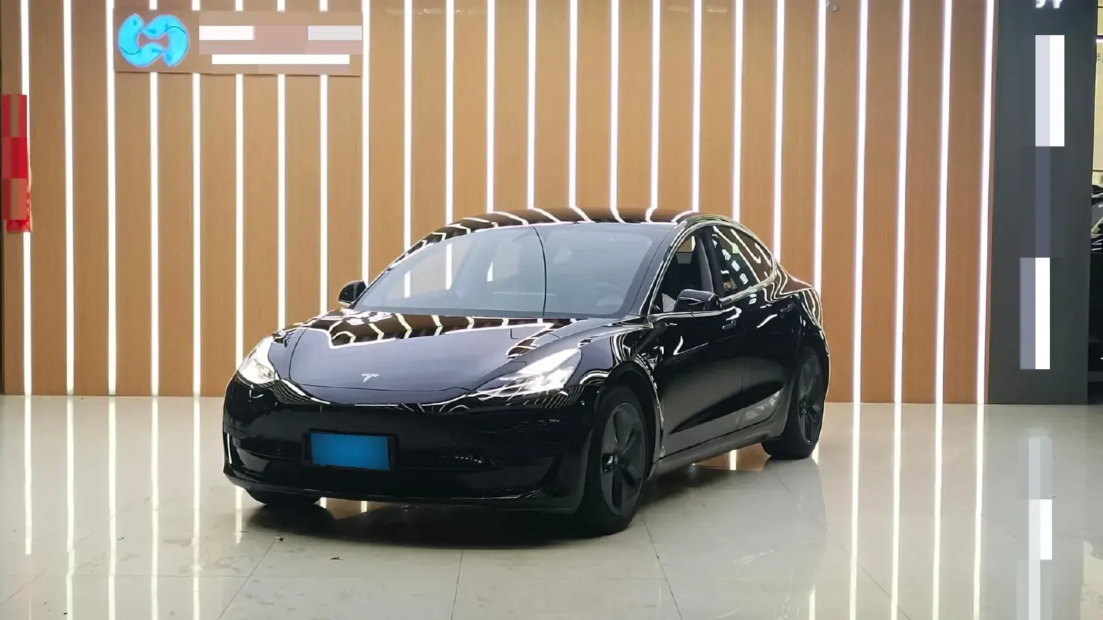 2020 Tesla Model 3 BEV 52KWH