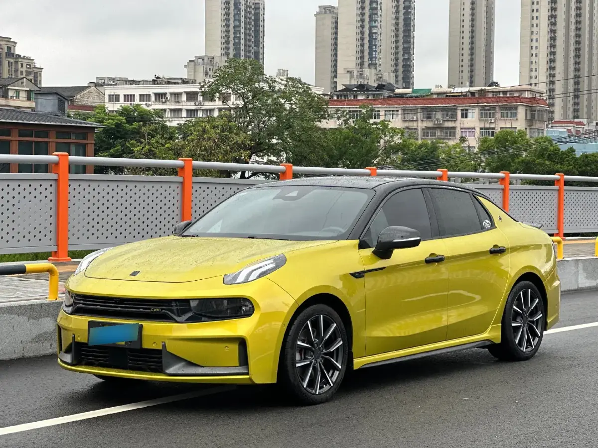 2020 LYNK&CO 03 2.0T 254HP L4 8AT