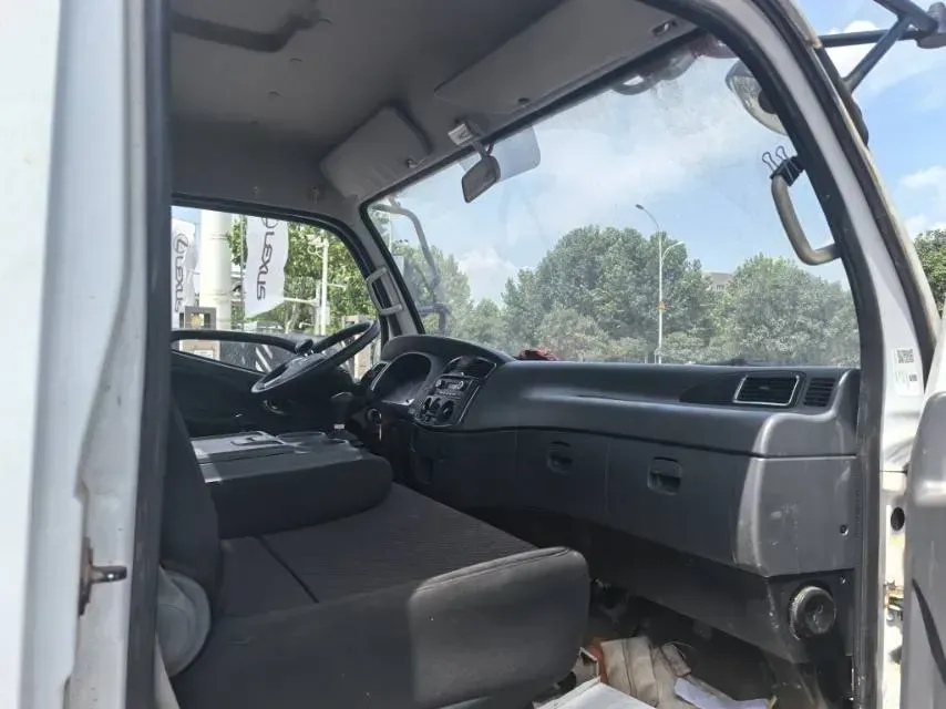 2015 DongFeng Forthing Joyear 1.5L 120HP L4 5MT,autocango,china used car exporter,china ev exporter,chinese used car exporter,chinese used ev exporter